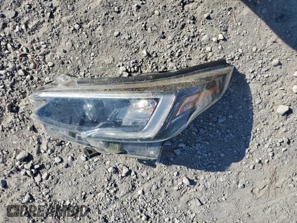 ✅ 2020 Subaru Outback Onyx XT • VIN: 4S4BTGKD5L3225151 • Лот: 78199514. Опубликован ранее на Copart с пробегом 93 830 миль. Бесплатный доступ к архиву аукционных продаж из США и подробный отчёт об истории автомобиля на DreamBid. Изображение 13.