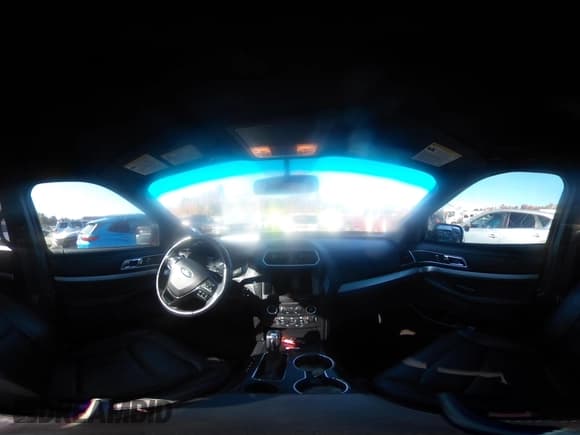 ✅ 2016 Ford Explorer XLT • VIN: 1FM5K7D89GGB04329 • Lot: 43506406. Wystawiony na IAAI z przebiegiem 121 628 mil. Bezpłatny archiwum sprzedaży aukcyjnych z USA i szczegółowy raport historii pojazdu na DreamBid. Zdjęcie 18.