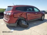 ✅ 2015 Chevrolet Traverse LT • VIN: 1GNKRHKD3FJ310697 • Lot: 71625404. Wystawiony na Copart z przebiegiem 124 468 mil. Bezpłatny archiwum sprzedaży aukcyjnych z USA i szczegółowy raport historii pojazdu na DreamBid. Zdjęcie 3.