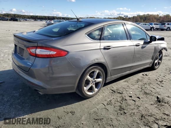 ✅ 2014 Ford Fusion SE • VIN: 3FA6P0HD7ER326839 • Lot: 90503745. Listed on Copart with 267,529 mi. Free auction sales archive from the USA and detailed vehicle history report at DreamBid. Image 3.