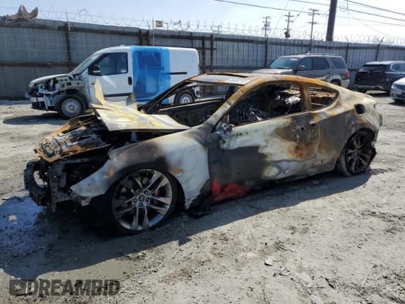 ✅ 2016 Hyundai Genesis Coupe Ultimate • VIN: KMHHU6KJ5GU132816 • Lot: 49456715. Wystawiony na Copart z przebiegiem Nie podano. Bezpłatny archiwum sprzedaży aukcyjnych z USA i szczegółowy raport historii pojazdu na DreamBid. Zdjęcie 1.