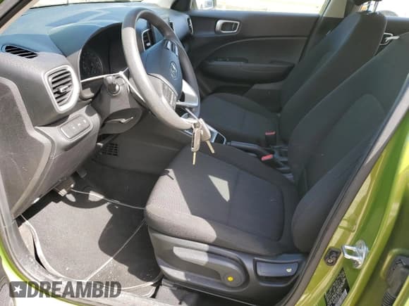 ✅ 2020 Hyundai Venue SE • VIN: KMHRB8A33LU013102 • Lot: 50102845. Listed on Copart with 11,344 mi. Free auction sales archive from the USA and detailed vehicle history report at DreamBid. Image 7.