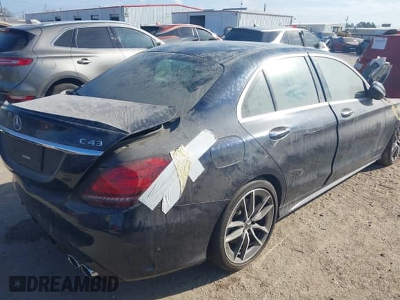 ✅ 2020 Mercedes-Benz C 43 AMG • VIN: W1KWF6EB9LR600429 • Lot: 38855677. Wystawiony na IAAI z przebiegiem Nie podano. Bezpłatny archiwum sprzedaży aukcyjnych z USA i szczegółowy raport historii pojazdu na DreamBid. Zdjęcie 4.