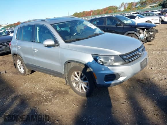 ✅ 2017 Volkswagen Tiguan Wolfsburg Edition • VIN: WVGSV7AX9HK020953 • Lot: 43595885. Listed on IAAI with 127,773 mi. Free auction sales archive from the USA and detailed vehicle history report at DreamBid. Image 1.
