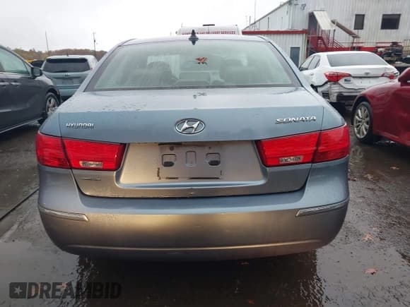 ✅ 2009 Hyundai Sonata Limited • VIN: 5NPEU46C79H520425 • Лот: 43570173. Опубликован ранее на IAAI с пробегом 231 309 миль. Бесплатный доступ к архиву аукционных продаж из США и подробный отчёт об истории автомобиля на DreamBid. Изображение 16.
