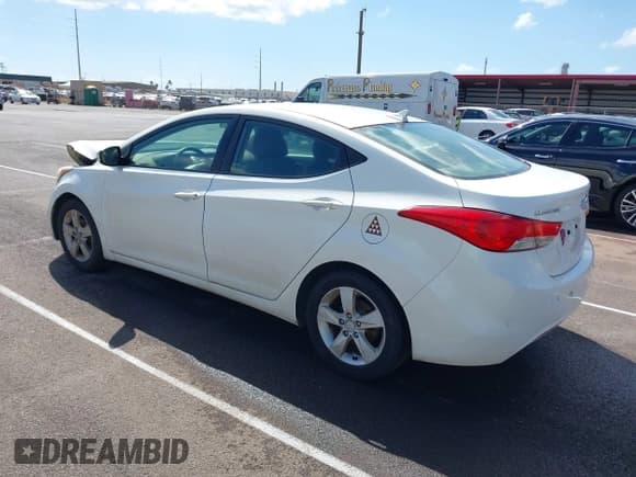 ✅ 2012 Hyundai Elantra Limited • VIN: 5NPDH4AE6CH113065 • Lot: 43195347. Listed on IAAI with 228,462 mi. Free auction sales archive from the USA and detailed vehicle history report at DreamBid. Image 3.