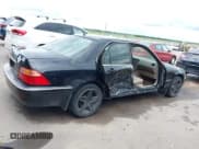 ✅ 2002 Acura RL • VIN: JH4KA965X2C002433 • Lot: 42439321. Wystawiony na IAAI z przebiegiem 175 515 mil. Bezpłatny archiwum sprzedaży aukcyjnych z USA i szczegółowy raport historii pojazdu na DreamBid. Zdjęcie 6.