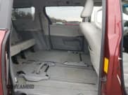 ✅ 2011 Toyota Sienna XLE • VIN: 5TDYK3DC8BS136489 • Лот: 85425445. Опубликован ранее на Copart с пробегом 211 178 миль. Бесплатный доступ к архиву аукционных продаж из США и подробный отчёт об истории автомобиля на DreamBid. Изображение 11.