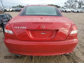 ✅ 2007 Mercedes-Benz SLK 280 • VIN: WDBWK54F87F146734 • Лот: 73924854. Опубликован ранее на Copart с пробегом Не указан. Бесплатный доступ к архиву аукционных продаж из США и подробный отчёт об истории автомобиля на DreamBid. Изображение 6.