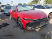 ✅ 2024 Toyota Crown XLE • VIN: JTDAAAAF1R3029397 • Lot: 42269436. Wystawiony na IAAI z przebiegiem Nie podano. Bezpłatny archiwum sprzedaży aukcyjnych z USA i szczegółowy raport historii pojazdu na DreamBid. Zdjęcie 1.