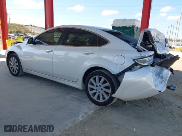 ✅ 2012 Mazda 6 i Touring • VIN: 1YVHZ8DHXC5M13469 • Lot: 43785147. Listed on IAAI with 158,465 mi. Free auction sales archive from the USA and detailed vehicle history report at DreamBid. Image 3.