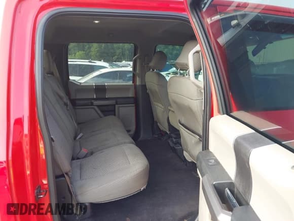 ✅ 2016 Ford F-150 XLT • VIN: 1FTEW1E85GFA15819 • Лот: 42880075. Опубликован ранее на IAAI с пробегом 138 752 миль. Бесплатный доступ к архиву аукционных продаж из США и подробный отчёт об истории автомобиля на DreamBid. Изображение 8.