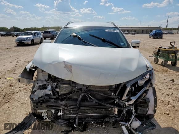 ✅ 2020 Nissan Rogue SL • VIN: 5N1AT2MT3LC784619 • Lot: 71302685. Listed on Copart with 51,694 mi. Free auction sales archive from the USA and detailed vehicle history report at DreamBid. Image 5.
