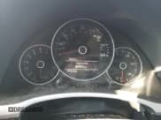 ✅ 2012 Volkswagen Beetle Turbo • VIN: 3VWVA7AT8CM628164 • Lot: 85227914. Wystawiony na Copart z przebiegiem 89 403 mil. Bezpłatny archiwum sprzedaży aukcyjnych z USA i szczegółowy raport historii pojazdu na DreamBid. Zdjęcie 9.