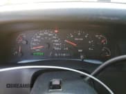 ✅ 2002 Ford F-250 XL • VIN: 1FTNX21S92EC67768 • Lot: 69890235. Wystawiony na Copart z przebiegiem 107 958 mil. Bezpłatny archiwum sprzedaży aukcyjnych z USA i szczegółowy raport historii pojazdu na DreamBid. Zdjęcie 9.