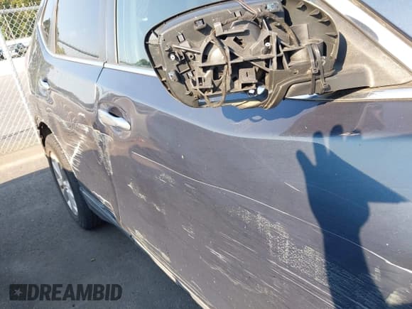 ✅ 2015 Nissan Rogue S • VIN: 5N1AT2ML9FC804831 • Лот: 42679468. Опубликован ранее на IAAI с пробегом 181 720 миль. Бесплатный доступ к архиву аукционных продаж из США и подробный отчёт об истории автомобиля на DreamBid. Изображение 12.