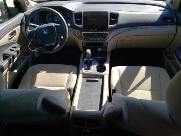 ✅ 2018 Honda Pilot EX • VIN: 5FNYF5H34JB032787 • Лот: 82589605. Опубликован ранее на Copart с пробегом 91 601 миль. Бесплатный доступ к архиву аукционных продаж из США и подробный отчёт об истории автомобиля на DreamBid. Изображение 8.