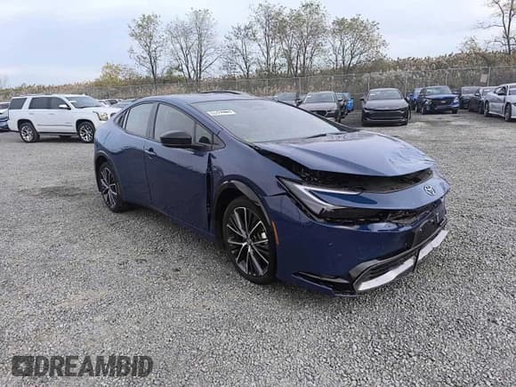 ✅ 2024 Toyota Prius LE • VIN: JTDADABU8R3014173 • Лот: 92278705. Опубликован ранее на Copart с пробегом 15 348 миль. Бесплатный доступ к архиву аукционных продаж из США и подробный отчёт об истории автомобиля на DreamBid. Изображение 3.