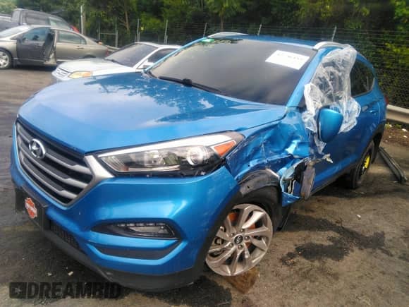 2018 Hyundai Tucson SEL z VIN KM8J33A45JU696343, wystawiony jako IAAI lot #42746454 z przebiegiem 118 443 mil mil oraz . Historia ofert i sprzedaży dostępna na DreamBid. Obrazek 2.