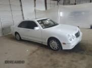 ✅ 2001 Mercedes-Benz E 320 • VIN: WDBJF65JX1B306960 • Лот: 63788935. Опубликован ранее на Copart с пробегом 104 765 миль. Бесплатный доступ к архиву аукционных продаж из США и подробный отчёт об истории автомобиля на DreamBid. Изображение 4.