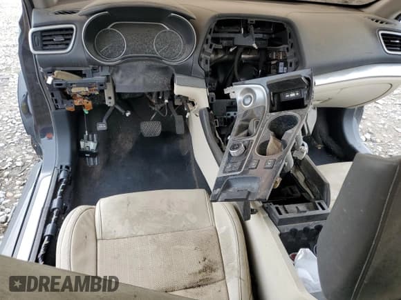 ✅ 2020 Nissan Maxima SV • VIN: 1N4AA6CV5LC369490 • Lot: 90796815. Listed on Copart with Not provided. Free auction sales archive from the USA and detailed vehicle history report at DreamBid. Image 8.