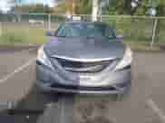 2012 Hyundai Sonata GLS z VIN 5NPEB4ACXCH401417, wystawiony jako IAAI lot #43445307 z przebiegiem 125 038 mil mil oraz . Historia ofert i sprzedaży dostępna na DreamBid. Obrazek 6.