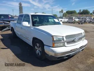 ✅ 2005 Chevrolet Silverado 1500 LS • VIN: 2GCEC13T651381079 • Lot: 42843209. Listed on IAAI with 167,151 mi. Free auction sales archive from the USA and detailed vehicle history report at DreamBid. Image 1.
