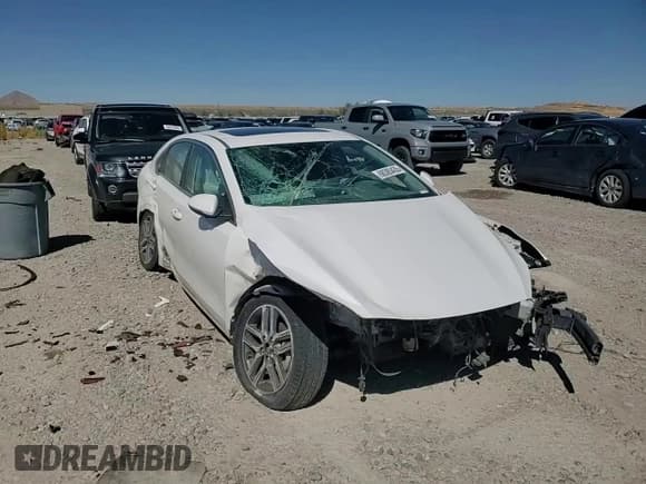 ✅ 2021 Kia Forte EX • VIN: 3KPF54AD9ME412712 • Lot: 68385435. Listed on Copart with Not provided. Free auction sales archive from the USA and detailed vehicle history report at DreamBid. Image 14.