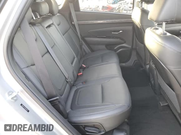 ✅ 2022 Hyundai Tucson Limited • VIN: 5NMJECAEXNH134121 • Lot: 80924773. Wystawiony na Copart z przebiegiem 7 891 mil. Bezpłatny archiwum sprzedaży aukcyjnych z USA i szczegółowy raport historii pojazdu na DreamBid. Zdjęcie 11.