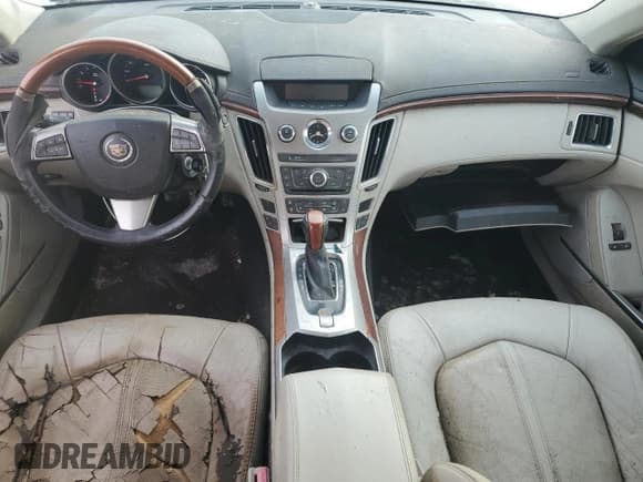 ✅ 2012 Cadillac CTS Luxury • VIN: 1G6DE5E56C0157513 • Lot: 91831835. Wystawiony na Copart z przebiegiem 142 370 mil. Bezpłatny archiwum sprzedaży aukcyjnych z USA i szczegółowy raport historii pojazdu na DreamBid. Zdjęcie 8.