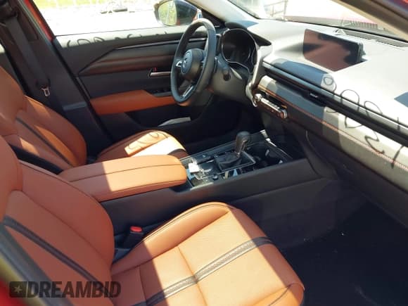 ✅ 2025 Mazda CX-50 Premium • VIN: 7MMVABDY0SN336168 • Лот: 42130655. Опубликован ранее на IAAI с пробегом 4 905 миль. Бесплатный доступ к архиву аукционных продаж из США и подробный отчёт об истории автомобиля на DreamBid. Изображение 5.