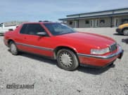 ✅ 1992 Cadillac Eldorado • VIN: 1G6EL13BXNU613746 • Lot: 53699085. Wystawiony na Copart z przebiegiem 147 655 mil. Bezpłatny archiwum sprzedaży aukcyjnych z USA i szczegółowy raport historii pojazdu na DreamBid. Zdjęcie 4.