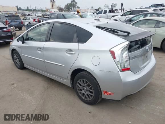 ✅ 2013 Toyota Prius • VIN: JTDKN3DP1D3043205 • Lot: 43606345. Listed on IAAI with 130,232 mi. Free auction sales archive from the USA and detailed vehicle history report at DreamBid. Image 3.