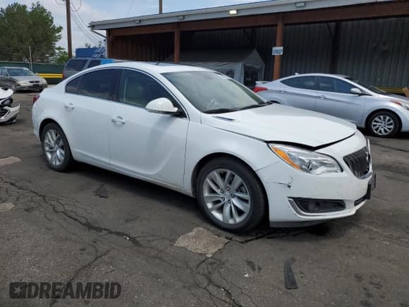 ✅ 2017 Buick Regal Premium II • VIN: 2G4GR5GX7H9106804 • Lot: 59930225. Listed on Copart with 93,403 mi. Free auction sales archive from the USA and detailed vehicle history report at DreamBid. Image 4.