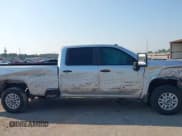 ✅ 2020 Chevrolet Silverado 2500HD Work Truck • VIN: 1GC1WLEY0LF305275 • Lot: 43217377. Listed on IAAI with 116,239 mi. Free auction sales archive from the USA and detailed vehicle history report at DreamBid. Image 6.