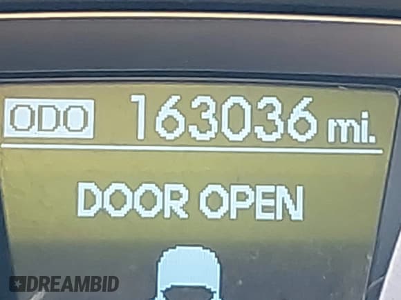 ✅ 2014 Hyundai Genesis Coupe Premium • VIN: KMHHT6KD6EU119955 • Lot: 42749956. Wystawiony na IAAI z przebiegiem 160 036 mil. Bezpłatny archiwum sprzedaży aukcyjnych z USA i szczegółowy raport historii pojazdu na DreamBid. Zdjęcie 15.