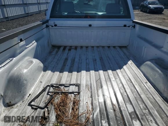 ✅ 2015 GMC Sierra 1500 • VIN: 1GTN1TEHXFZ424907 • Лот: 89535435. Опубликован ранее на Copart с пробегом 105 579 миль. Бесплатный доступ к архиву аукционных продаж из США и подробный отчёт об истории автомобиля на DreamBid. Изображение 10.