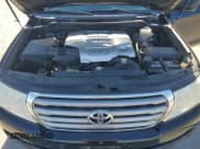 ✅ 2009 Toyota Land Cruiser • VIN: JTMHY05J795003457 • Lot: 82062525. Wystawiony na Copart z przebiegiem 287 096 mil. Bezpłatny archiwum sprzedaży aukcyjnych z USA i szczegółowy raport historii pojazdu na DreamBid. Zdjęcie 12.