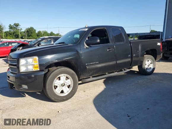 ✅ 2013 Chevrolet Silverado 1500 LT • VIN: 1GCRKSE71DZ135413 • Lot: 58283984. Listed on Copart with 156,361 mi. Free auction sales archive from the USA and detailed vehicle history report at DreamBid. Image 1.