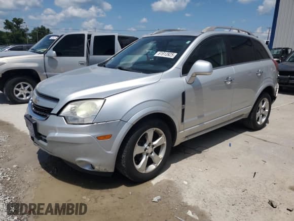 ✅ 2013 Chevrolet Captiva Sport LTZ • VIN: 3GNAL4EK0DS631530 • Lot: 61913925. Wystawiony na Copart z przebiegiem 186 474 mil. Bezpłatny archiwum sprzedaży aukcyjnych z USA i szczegółowy raport historii pojazdu na DreamBid. Zdjęcie 1.
