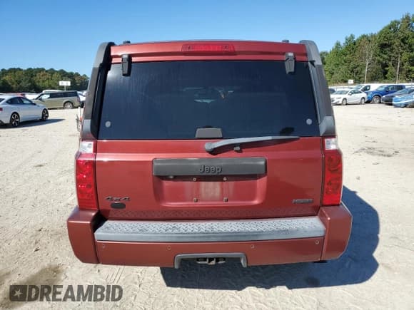 ✅ 2007 Jeep Commander Overland • VIN: 1J8HG68287C635671 • Лот: 82254715. Опубликован ранее на Copart с пробегом 167 998 миль. Бесплатный доступ к архиву аукционных продаж из США и подробный отчёт об истории автомобиля на DreamBid. Изображение 6.