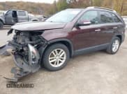 ✅ 2015 Kia Sorento LX • VIN: 5XYKT3A65FG660042 • Лот: 43635845. Опубликован ранее на IAAI с пробегом 148 414 миль. Бесплатный доступ к архиву аукционных продаж из США и подробный отчёт об истории автомобиля на DreamBid. Изображение 2.