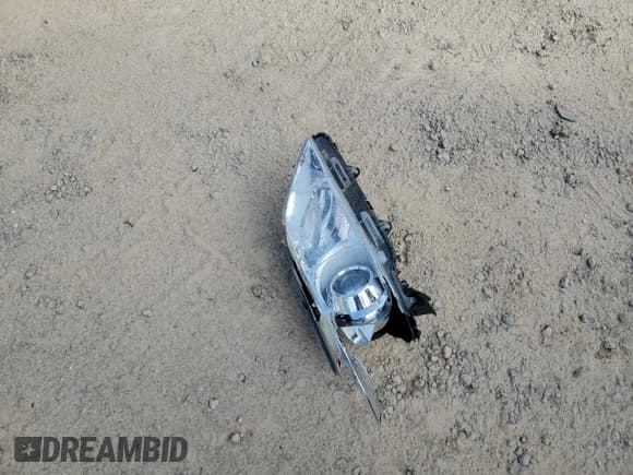 ✅ 2015 Toyota Sienna LE AAS • VIN: 5TDKK3DC4FS549795 • Lot: 71991125. Listed on Copart with 133,771 mi. Free auction sales archive from the USA and detailed vehicle history report at DreamBid. Image 13.