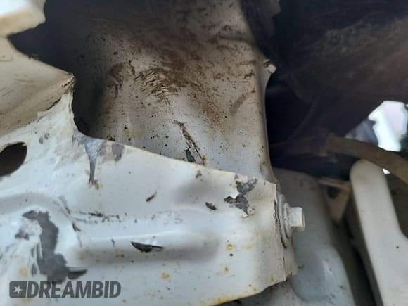 ✅ 2017 Ford Transit • VIN: 1FTYE1YM5HKA73754 • Lot: 43940589. Listed on IAAI with 165,682 mi. Free auction sales archive from the USA and detailed vehicle history report at DreamBid. Image 26.