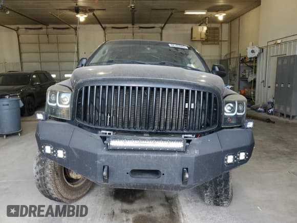 ✅ 2006 Dodge 3500 SLT • VIN: 3D7LX38C96G119376 • Lot: 82183305. Listed on Copart with 220,924 mi. Free auction sales archive from the USA and detailed vehicle history report at DreamBid. Image 5.