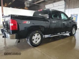 ✅ 2011 Chevrolet Silverado 1500 LT • VIN: 3GCPKSE31BG361307 • Lot: 71398434. Listed on Copart with 131,769 mi. Free auction sales archive from the USA and detailed vehicle history report at DreamBid. Image 3.