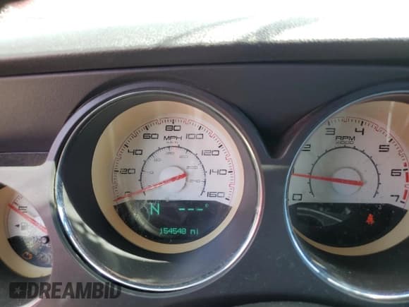 ✅ 2014 Dodge Challenger R/T • VIN: 2C3CDYBT3EH158587 • Lot: 81528755. Listed on Copart with 154,548 mi. Free auction sales archive from the USA and detailed vehicle history report at DreamBid. Image 9.