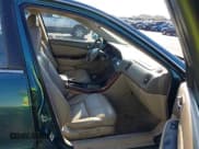 ✅ 2002 Acura TL Type S • VIN: 19UUA56992A052761 • Lot: 43236150. Wystawiony na IAAI z przebiegiem 218 637 mil. Bezpłatny archiwum sprzedaży aukcyjnych z USA i szczegółowy raport historii pojazdu na DreamBid. Zdjęcie 5.