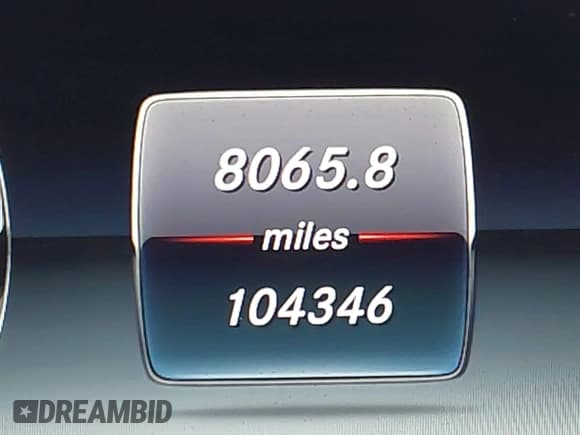 ✅ 2015 Mercedes-Benz S 550 • VIN: WDDUG8CB6FA185219 • Лот: 42032135. Опубликован ранее на IAAI с пробегом 104 346 миль. Бесплатный доступ к архиву аукционных продаж из США и подробный отчёт об истории автомобиля на DreamBid. Изображение 15.