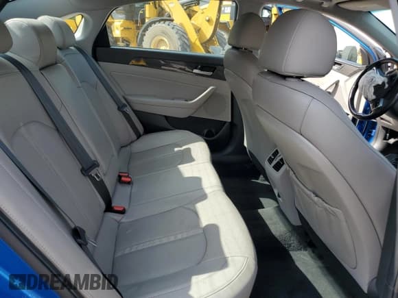 ✅ 2018 Hyundai Sonata Limited • VIN: 5NPE34AF0JH618317 • Лот: 68788645. Опубликован ранее на Copart с пробегом 87 075 миль. Бесплатный доступ к архиву аукционных продаж из США и подробный отчёт об истории автомобиля на DreamBid. Изображение 10.